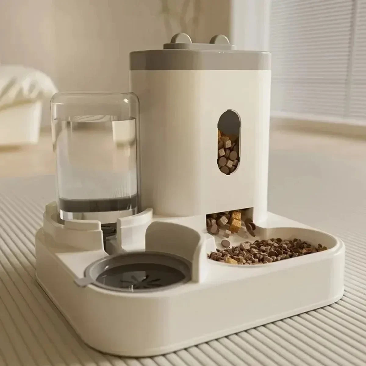 Automatic Food & Water Station for Cats & Dogs
